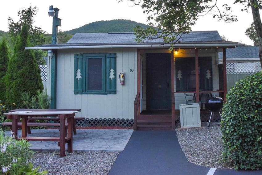 Adirondack Sunrise Lodge Λίμνη George Εξωτερικό φωτογραφία